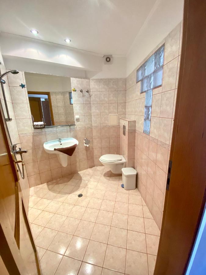 Family Hotel The Golden Fish Sozopol Exterior photo